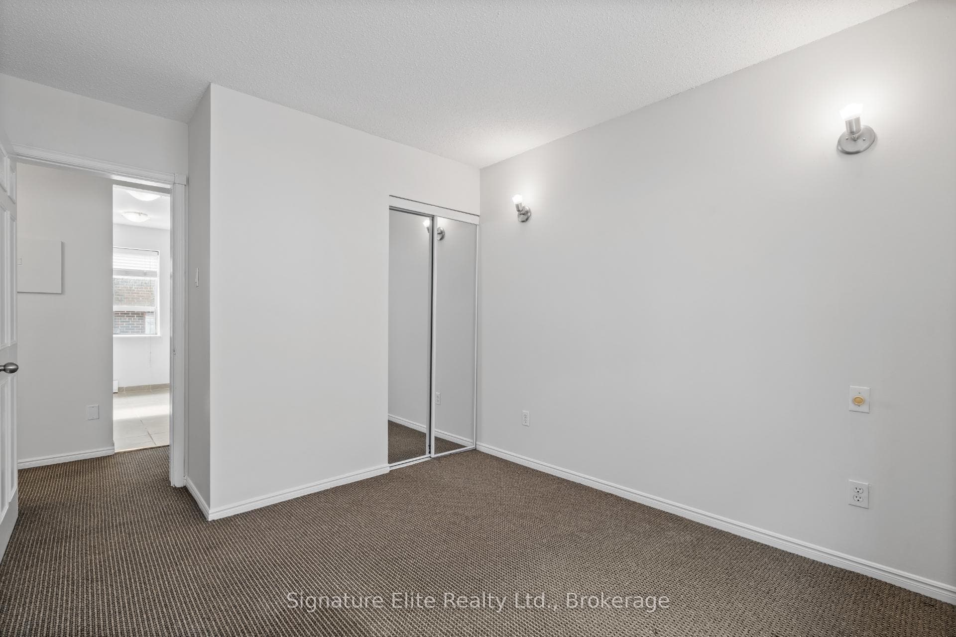 1383 Bathurst Street Unit 104 photo 19