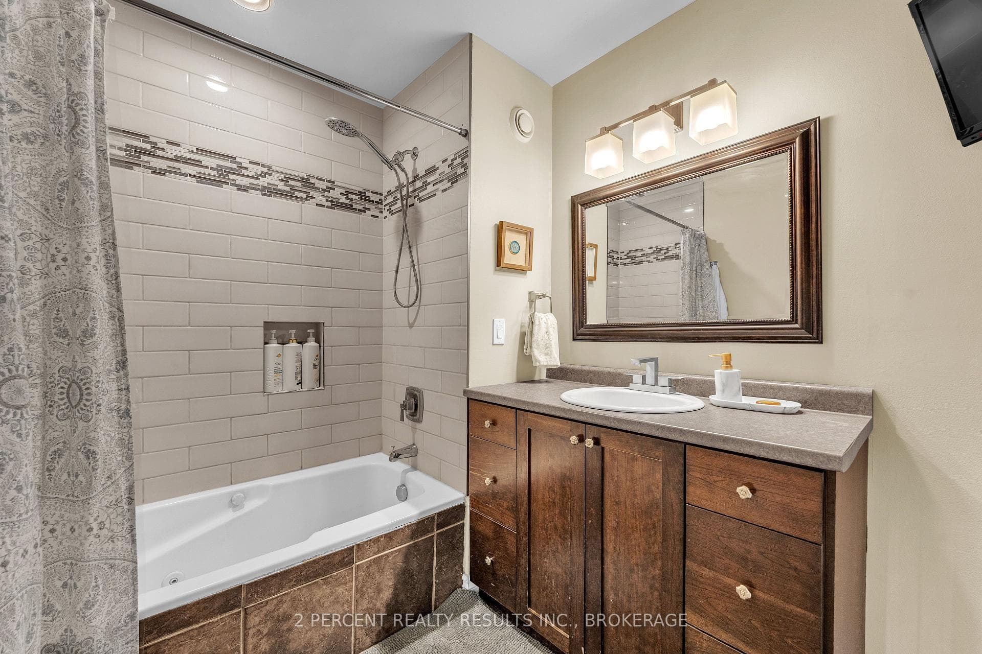 1054 Bethel Road photo 25