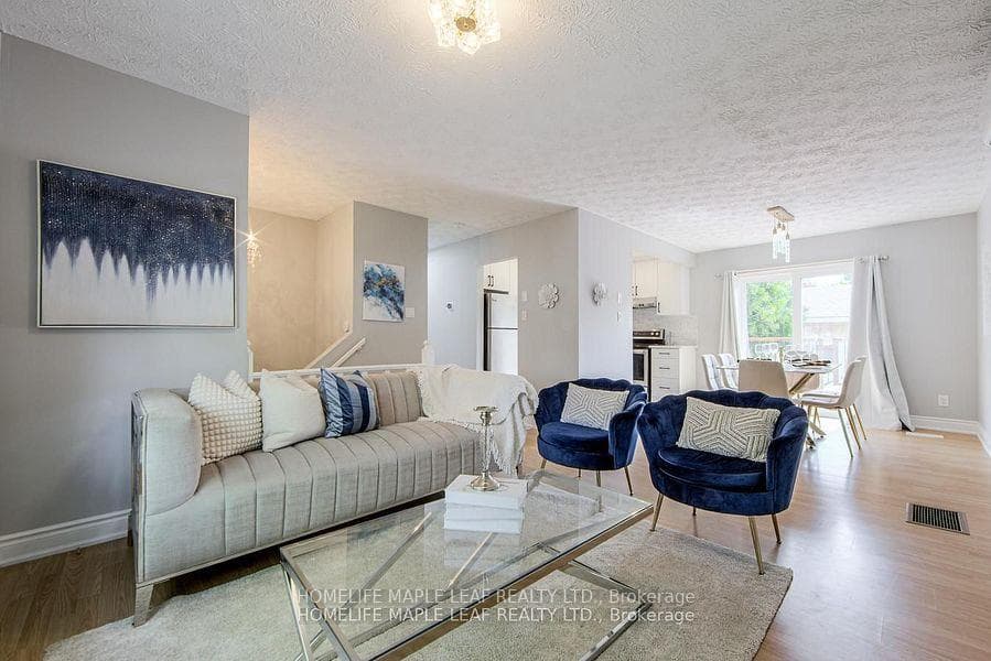 689 Macyoung Drive photo 8