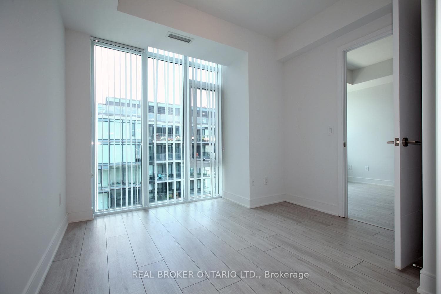 525 Adelaide Street Unit PH31 photo 14