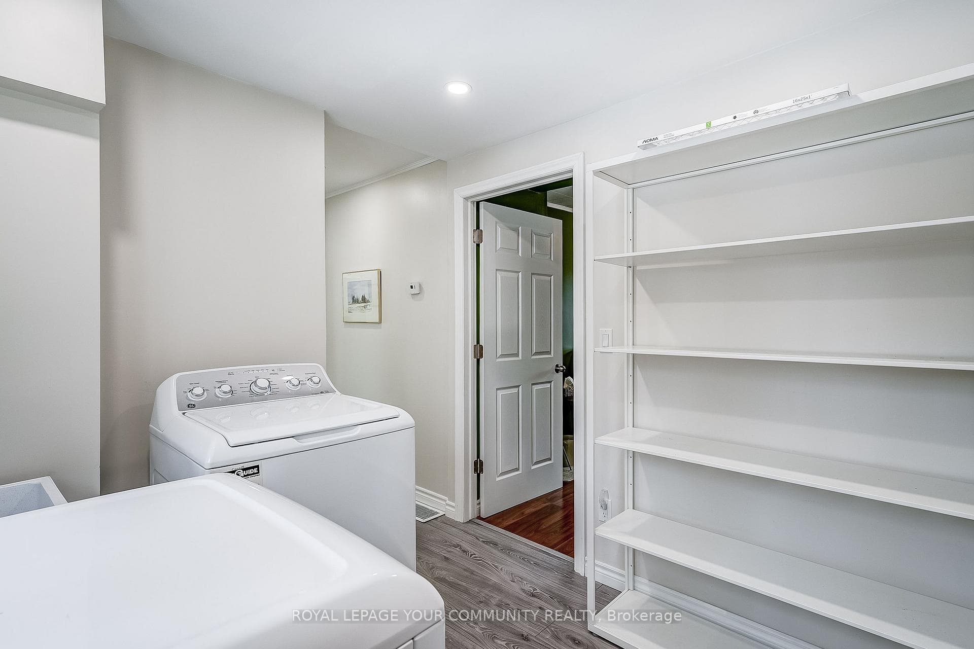 172 Pleasant Boulevard photo 22