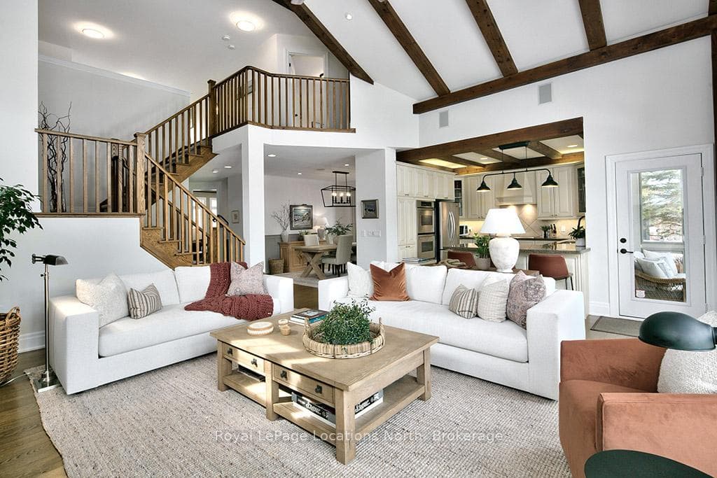 Great Room Opening To Kitchen
