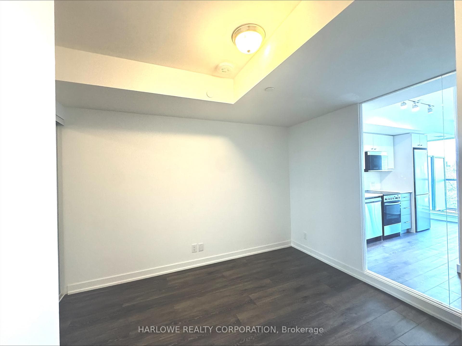 2 Manderley Drive Unit 607 photo 6