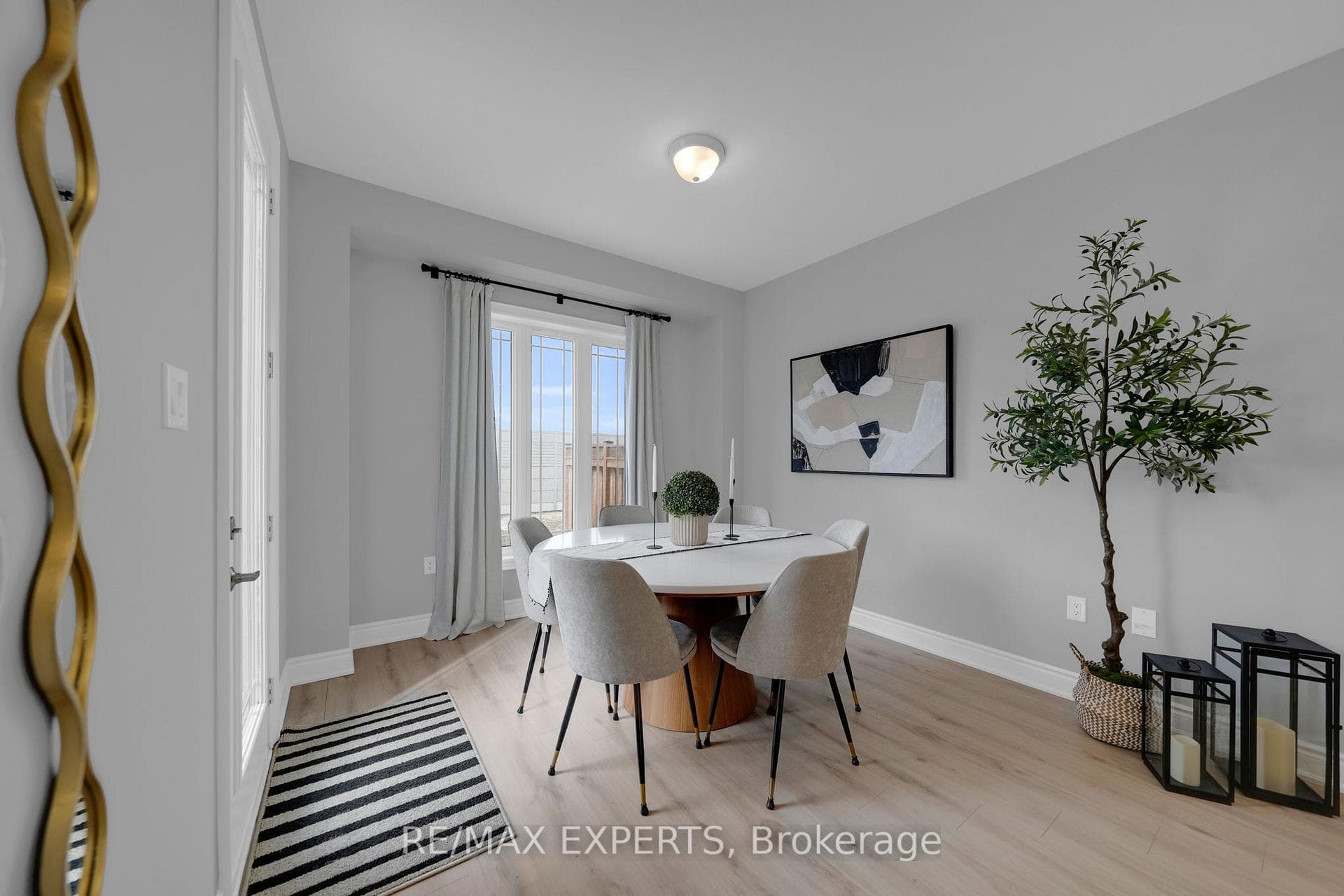 167 Walker Boulevard photo 17