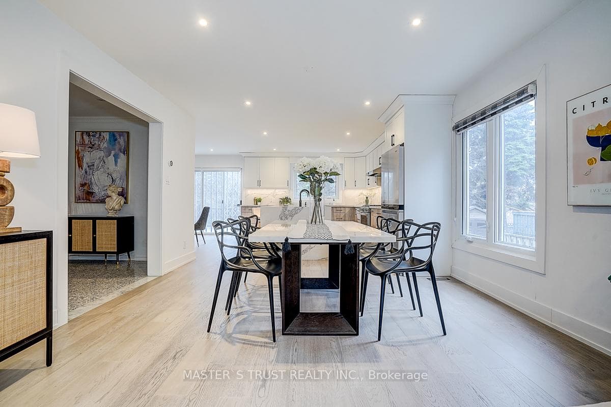 10 Melchior Crescent photo 13