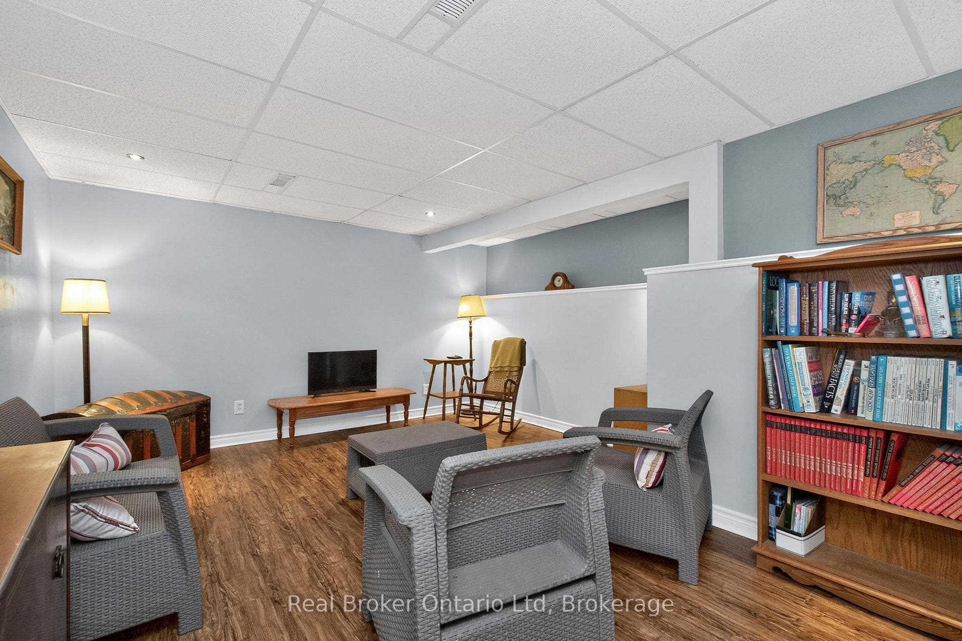 202 Ouida Street photo 20