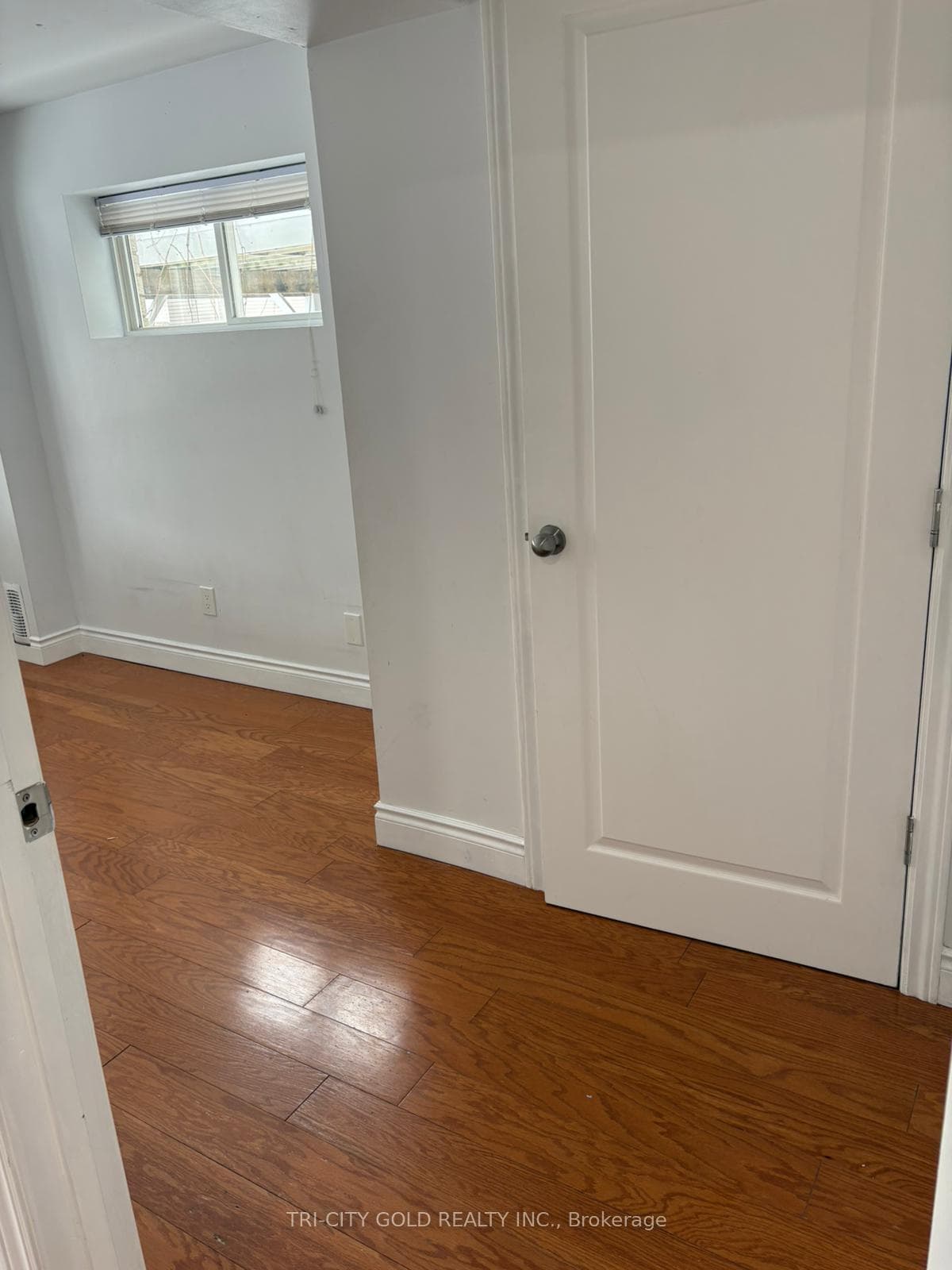 131 Peach Blossom Crescent Unit Lower photo 7