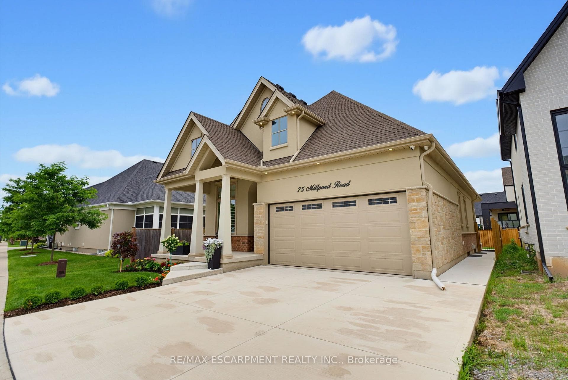 75 Millpond Road photo 3