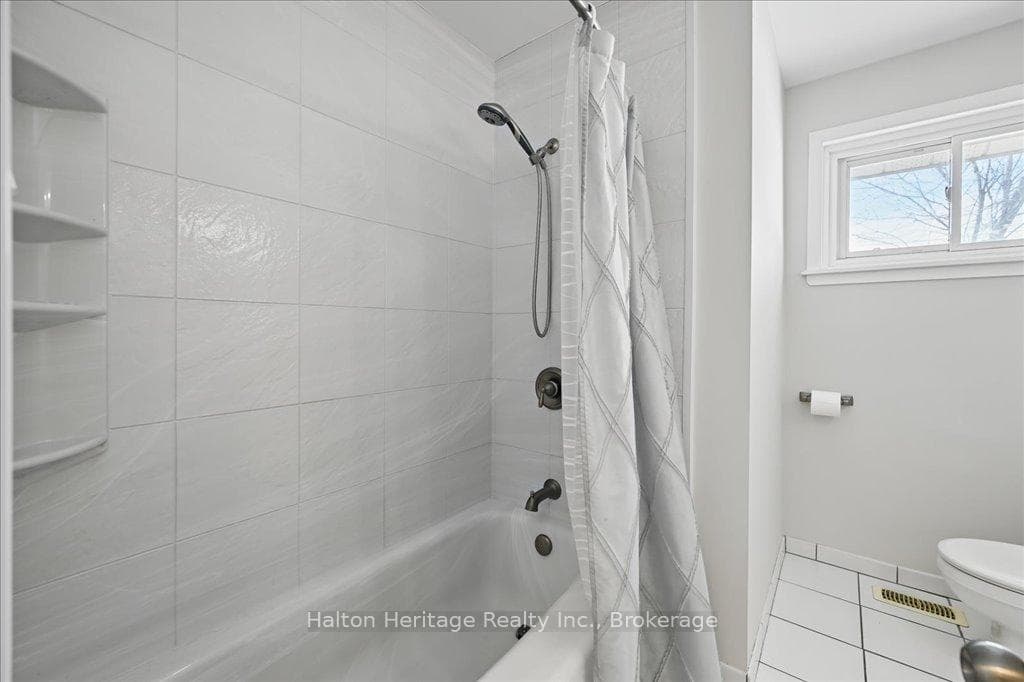 452 Wedgewood Drive photo 22
