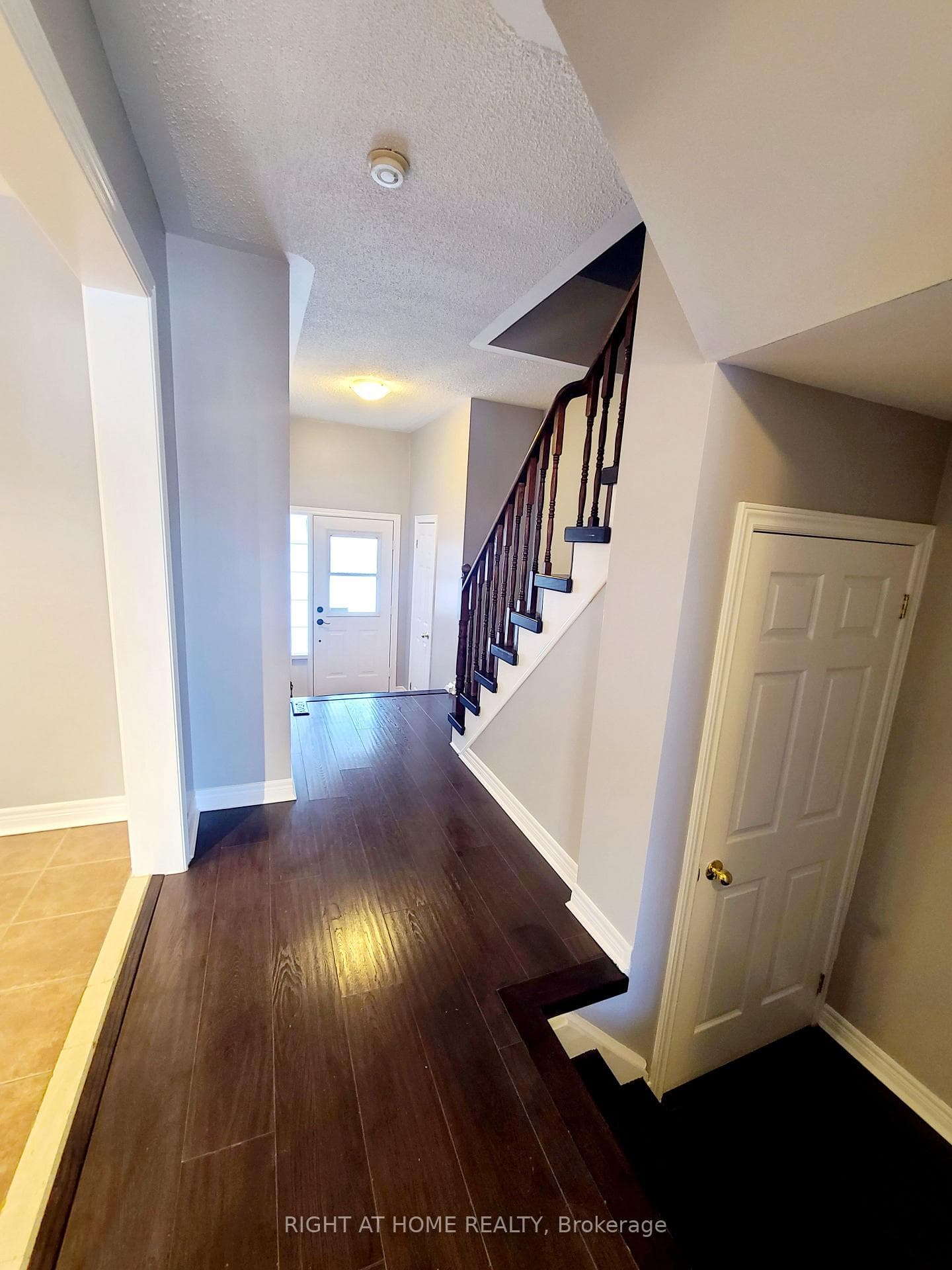 99 Snedden Avenue photo 24