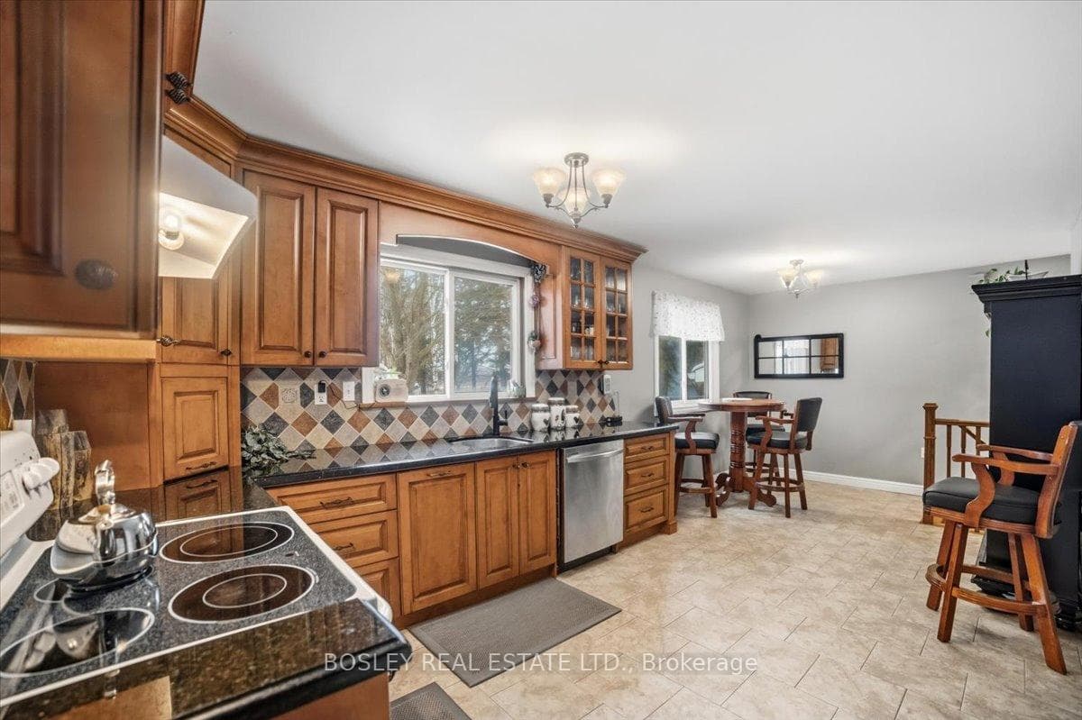 9376 Wellington Rd 124 Road photo 7