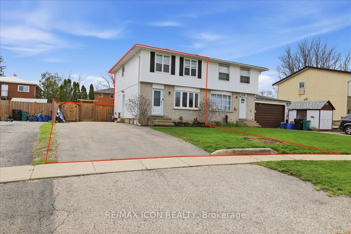 108 Astor Crescent photo 1