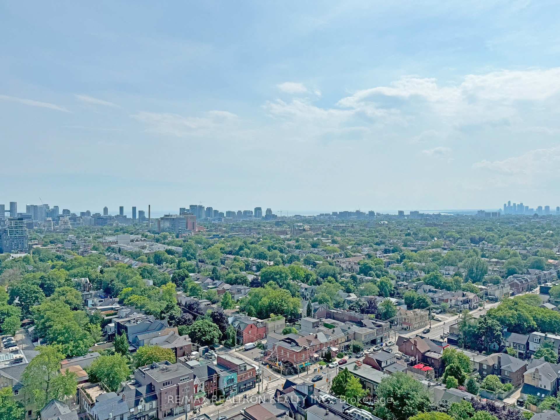 666 Spadina Avenue Unit 1712 photo 8