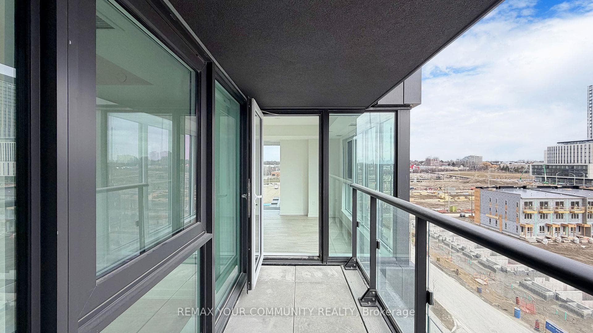 5 Quarrington Lane Unit 605 photo 38