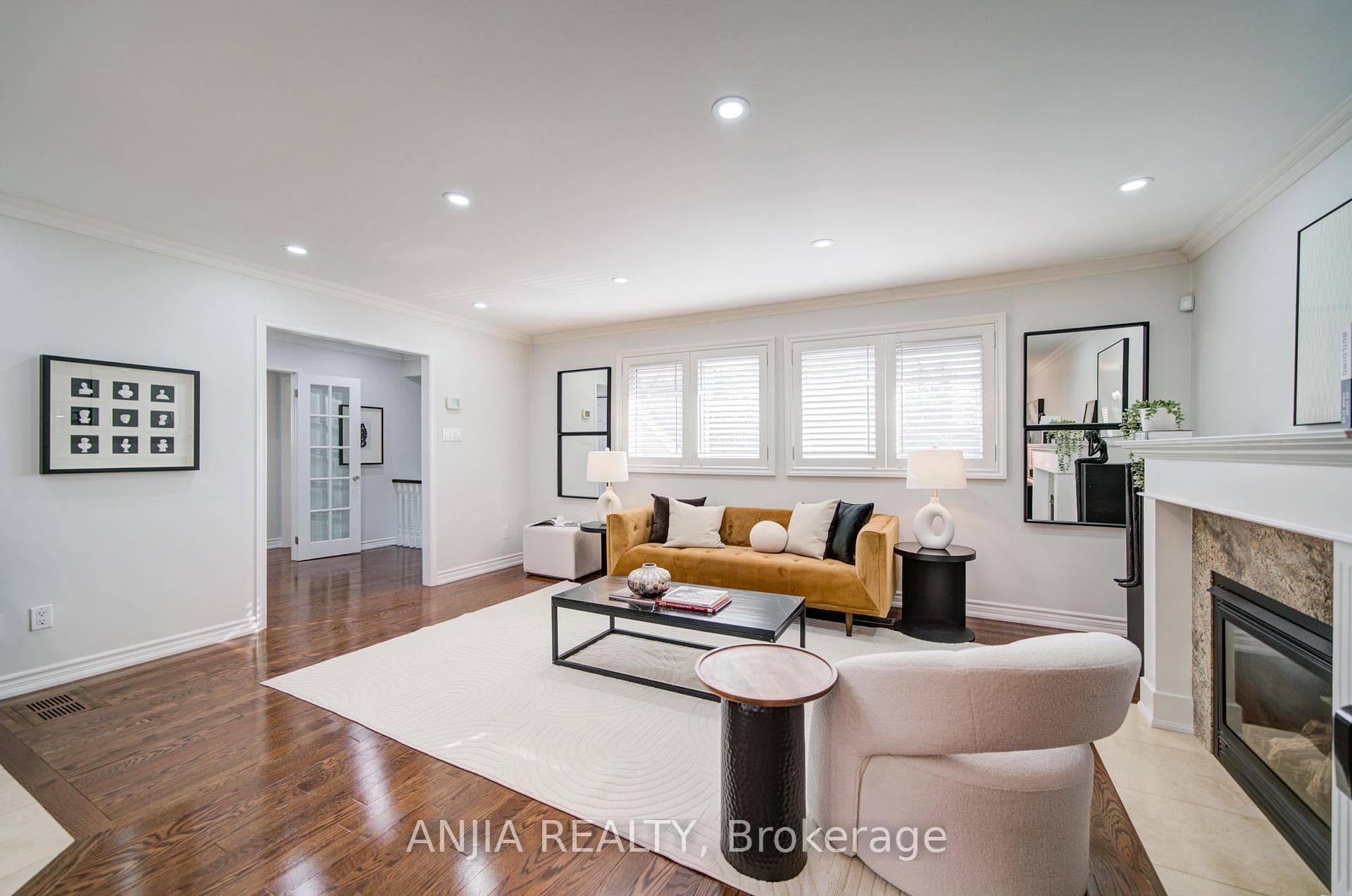 70 Briarwood Road photo 10