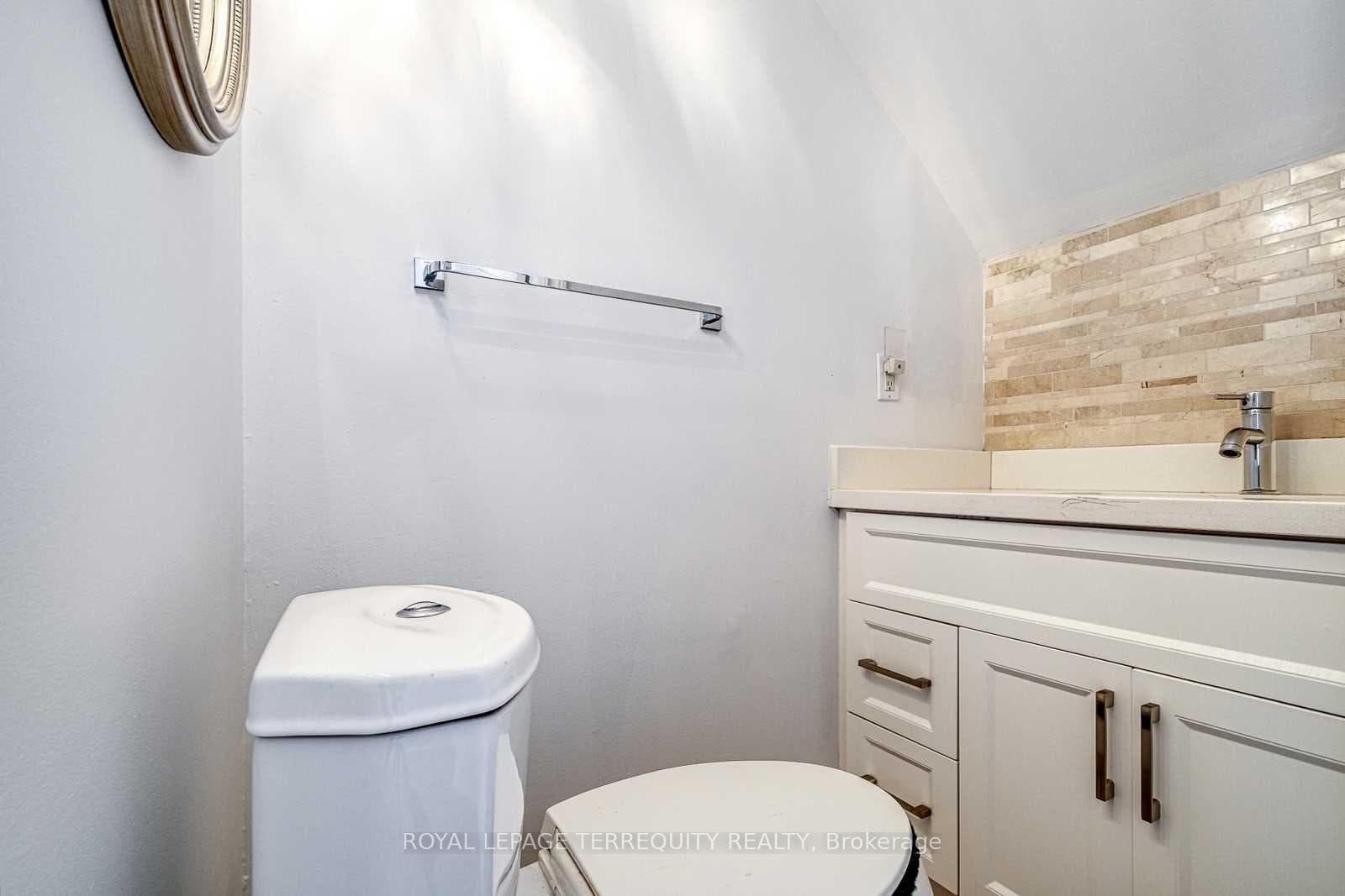 26 Nebula Star Way Unit 44 photo 15