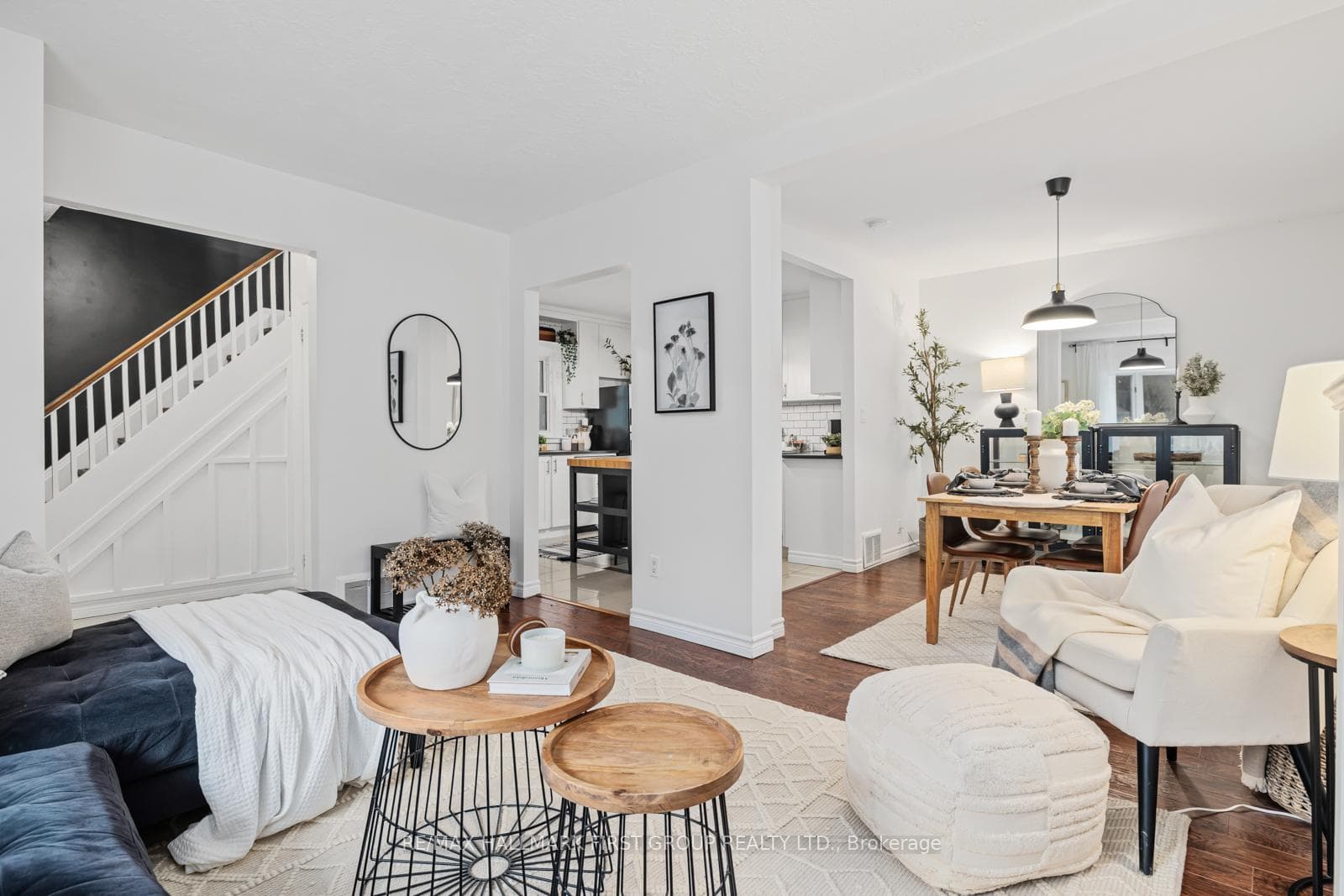 124 Burk Street photo 12