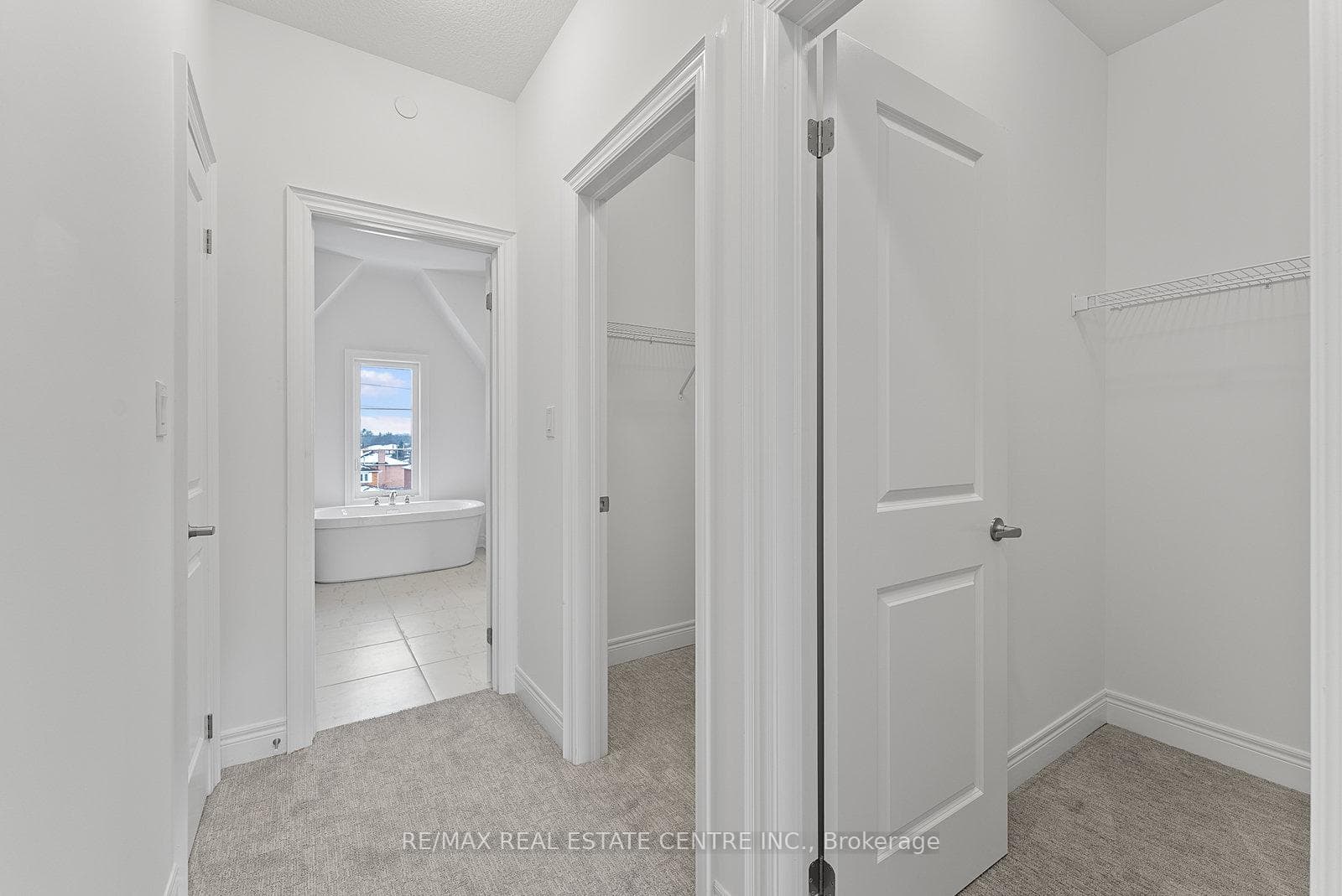 2140 Trafalgar Rd Road Unit 47 photo 43