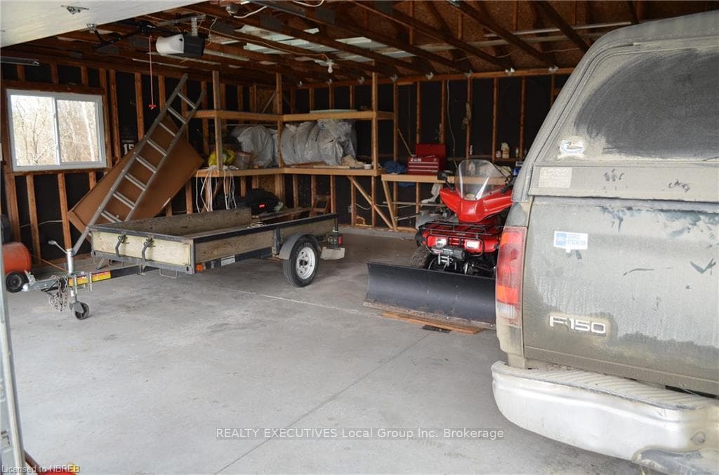 492 MCCARTHY Street photo 33