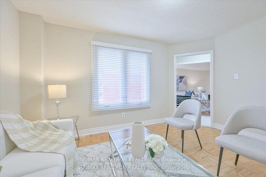 203 Glen Hill Drive photo 6