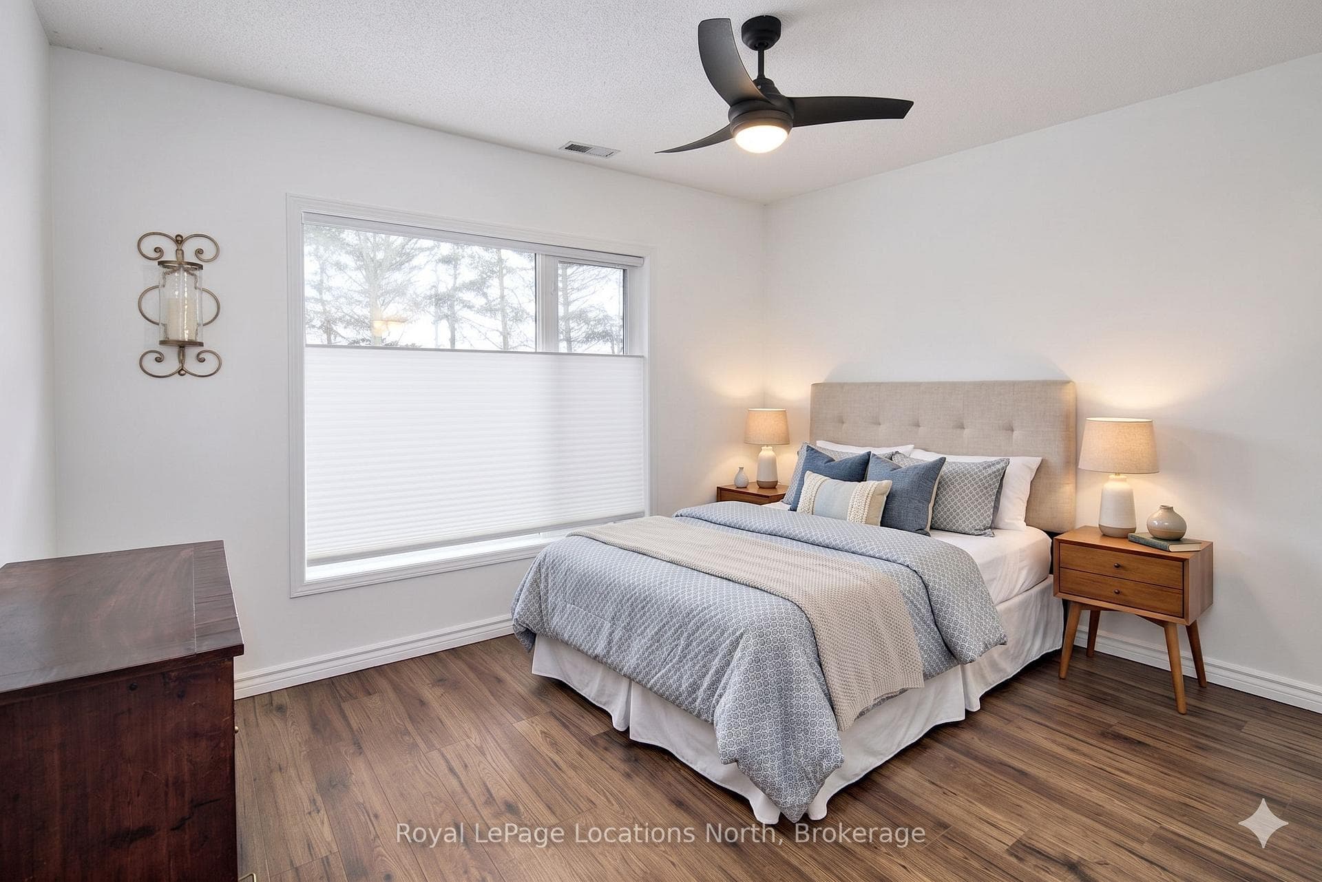 330 Mariners Way photo 15