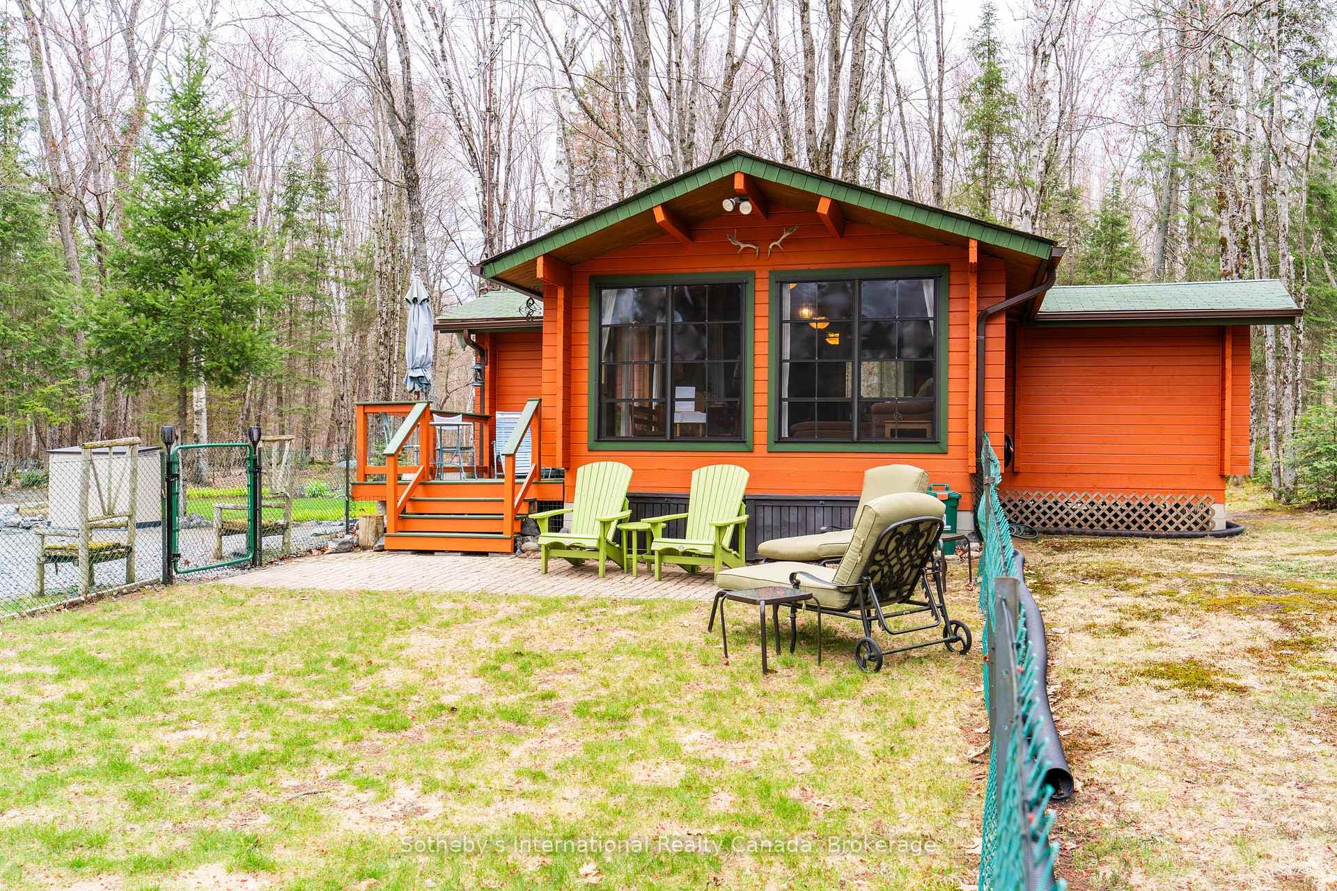 1041 Crockford Lane photo 40