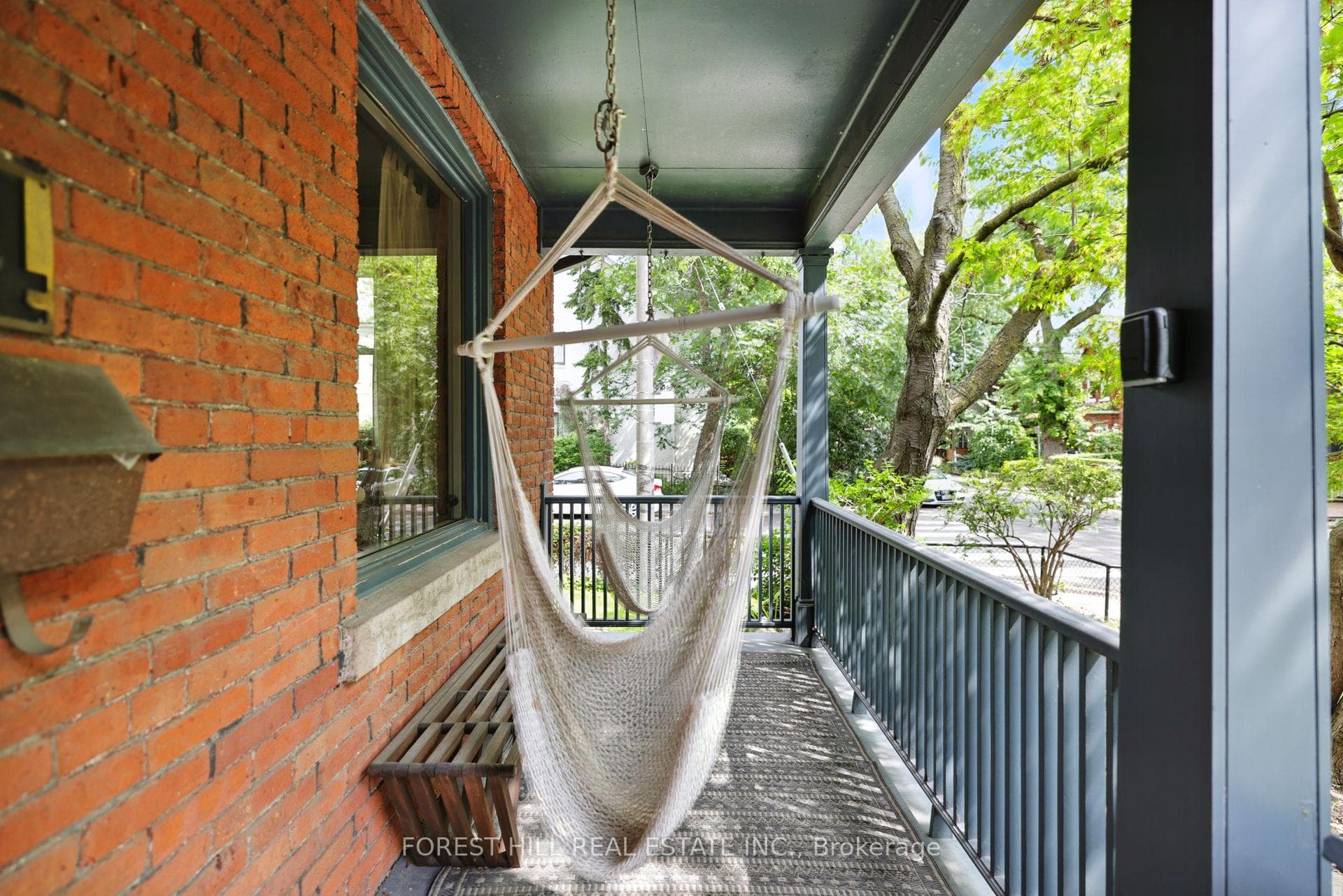 54 Afton Avenue photo 4