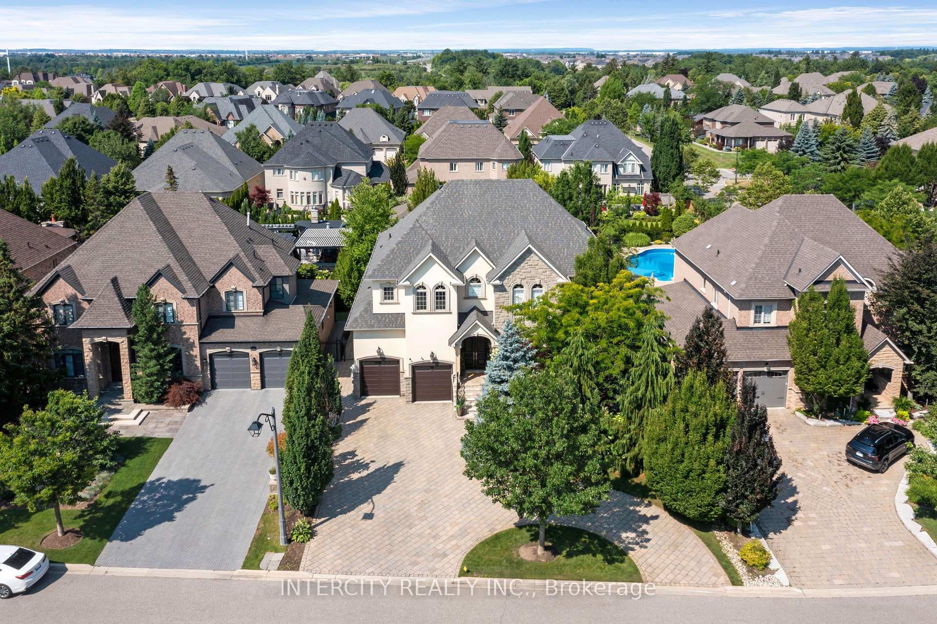 118 Park Ridge Drive photo 3