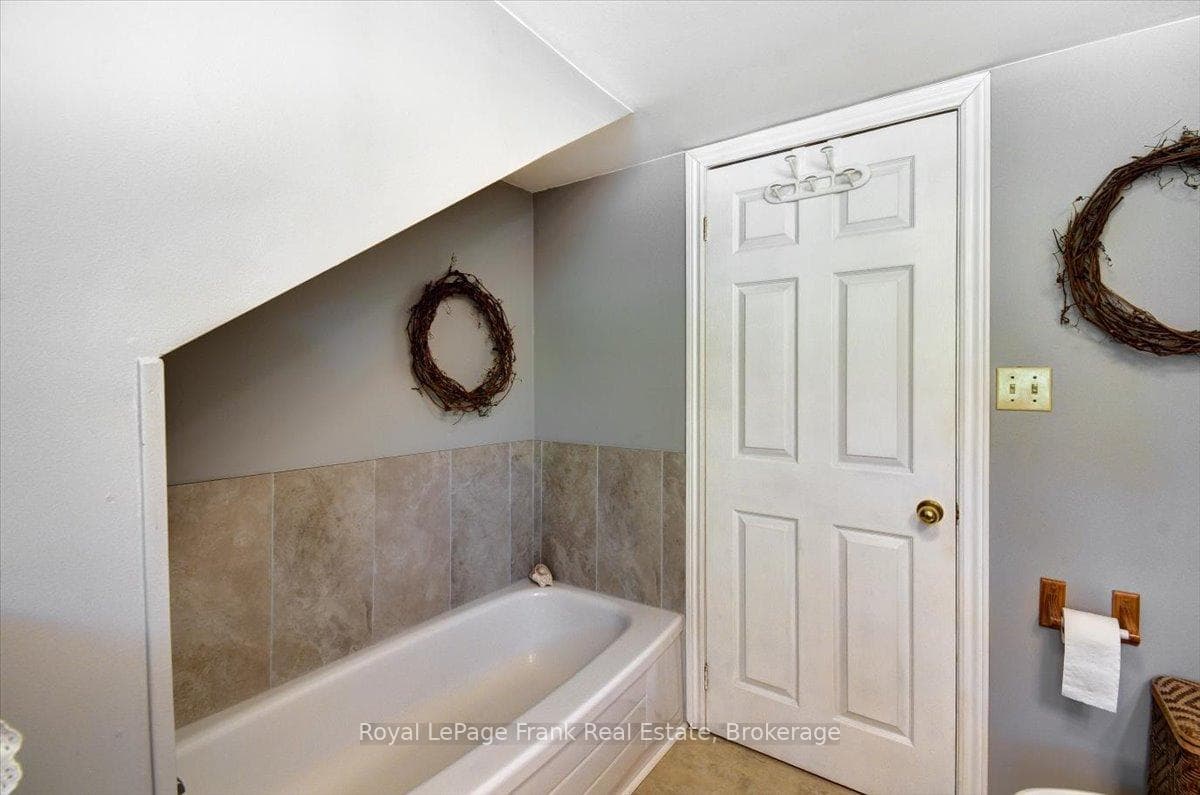 2523 Old Hastings Road photo 37