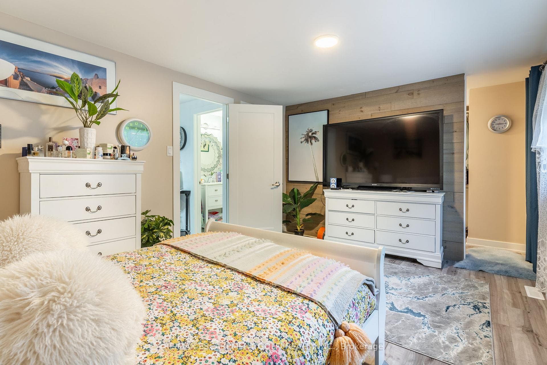 800 Upper Paradise Road Unit 13 photo 15