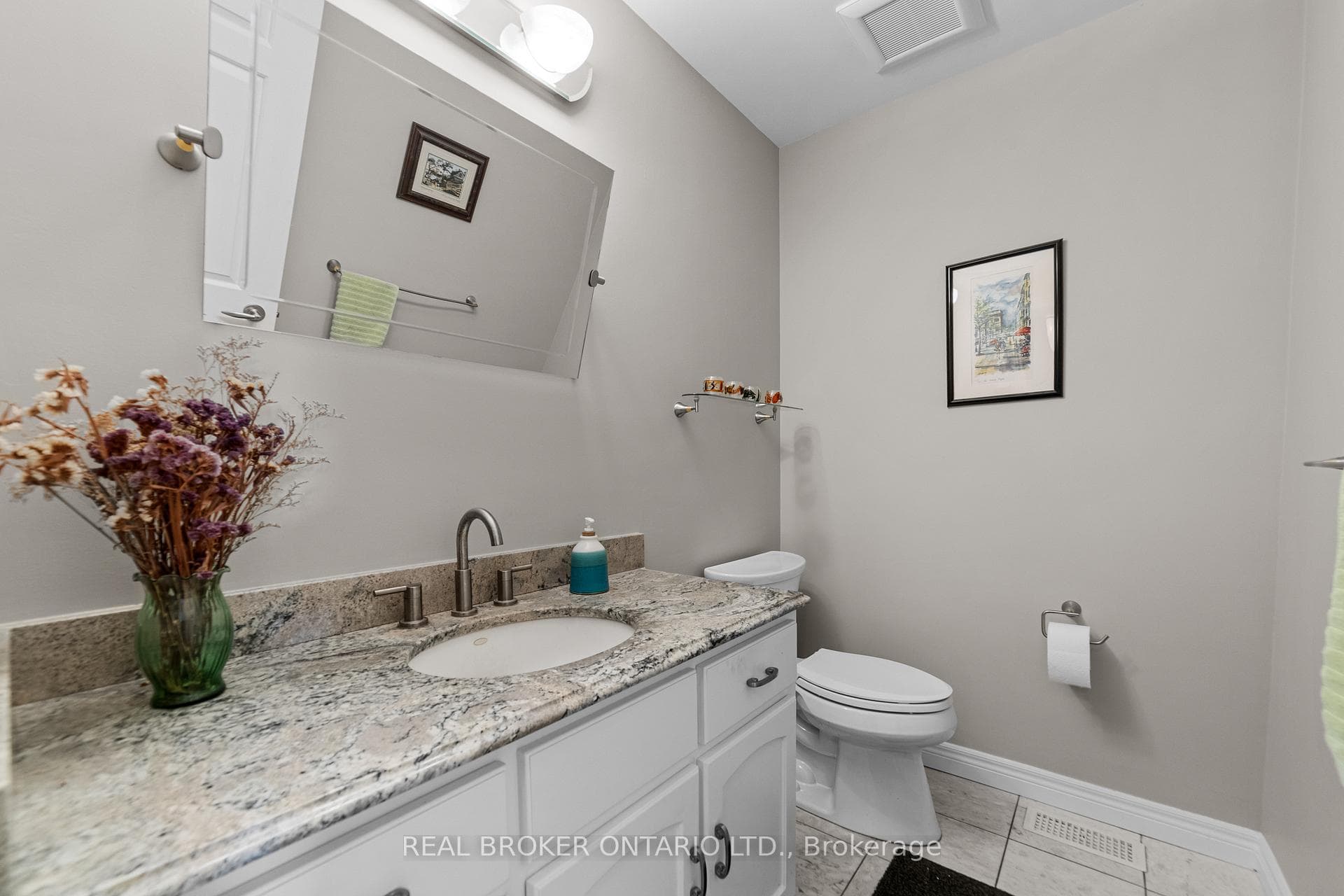 7 Templer Drive photo 17