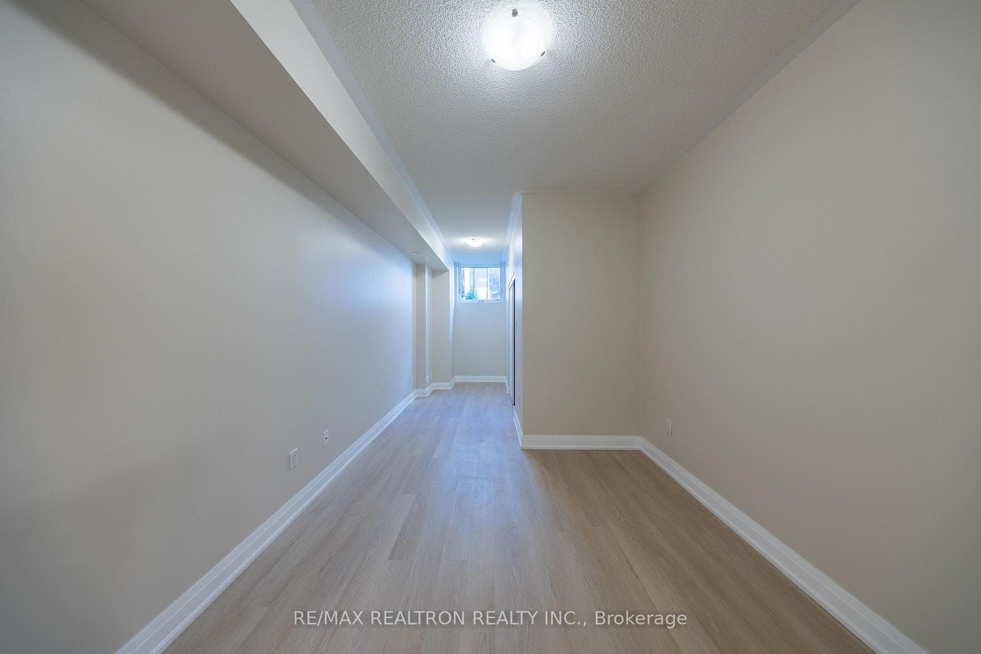 6 Whitaker Way Unit 157 photo 2