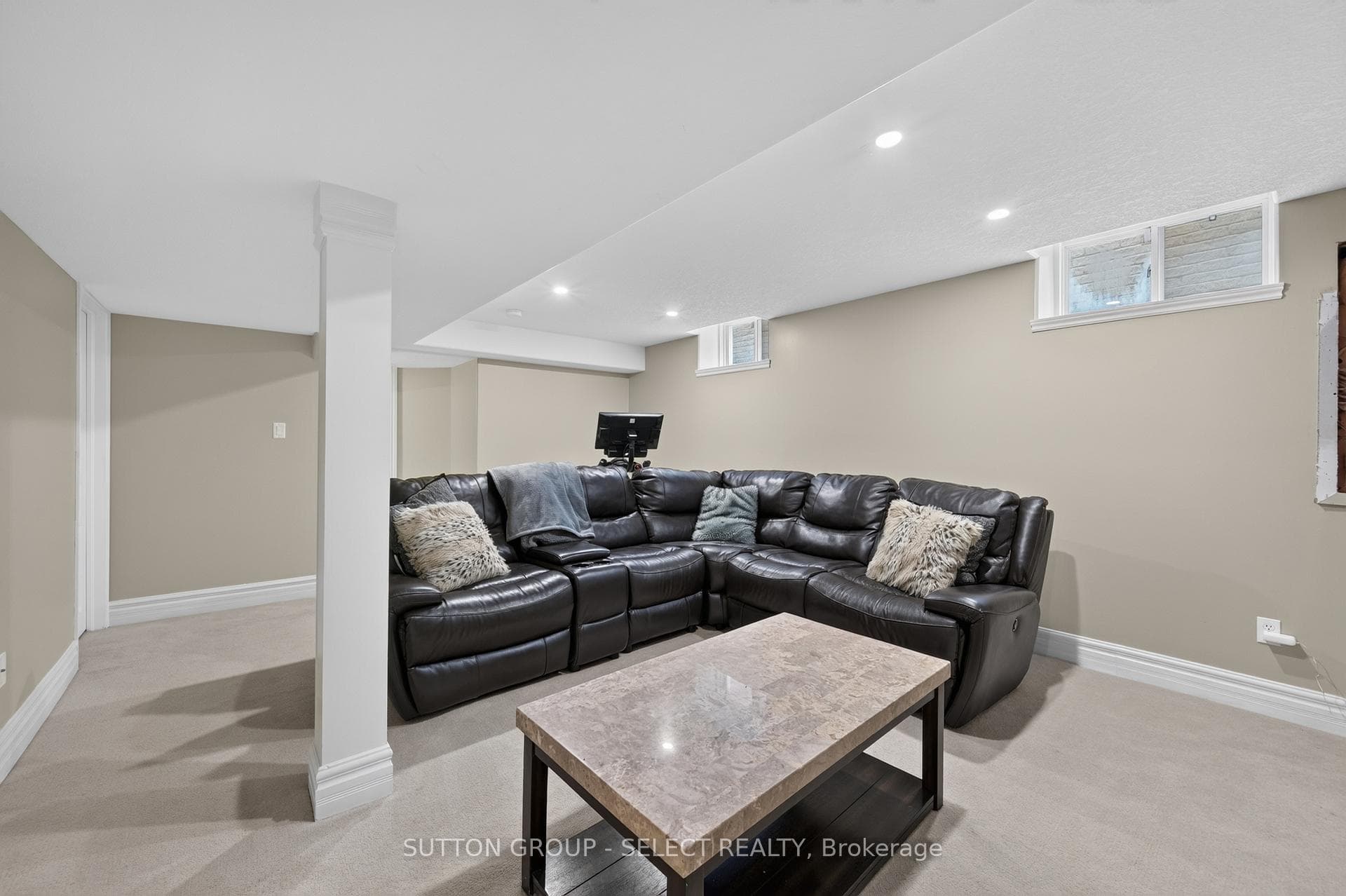 1388 Kains Woods Terrace photo 26