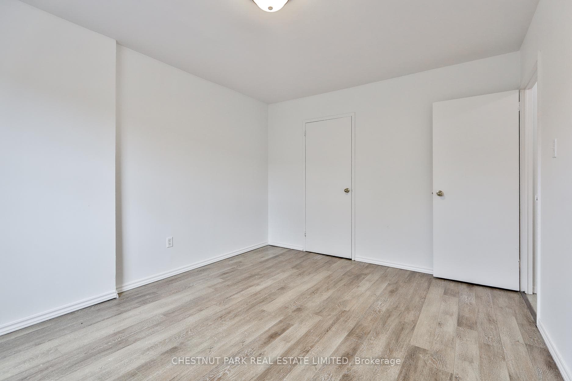 888 Glen Street Unit 319 photo 29