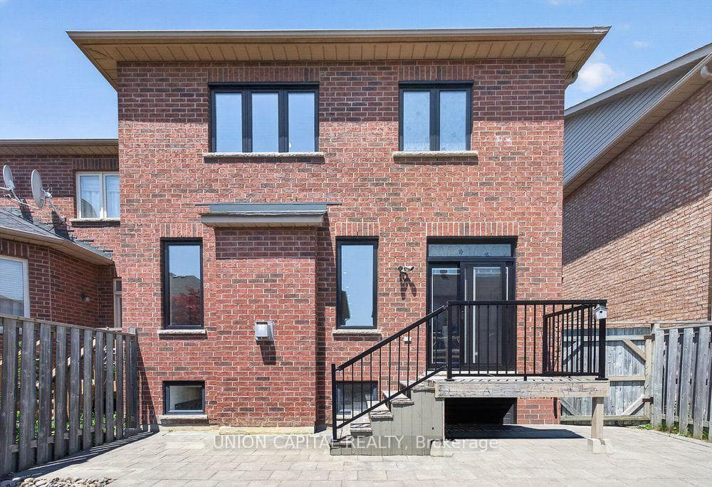 61 Hillmount Road photo 34