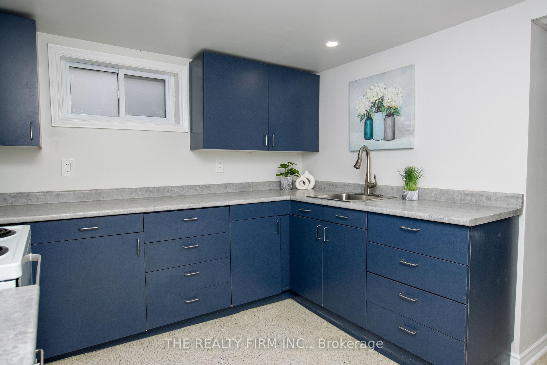 1319 Wilton Avenue photo 37