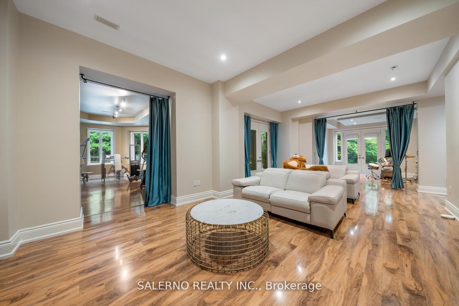 55 Greenvalley Circle photo 34
