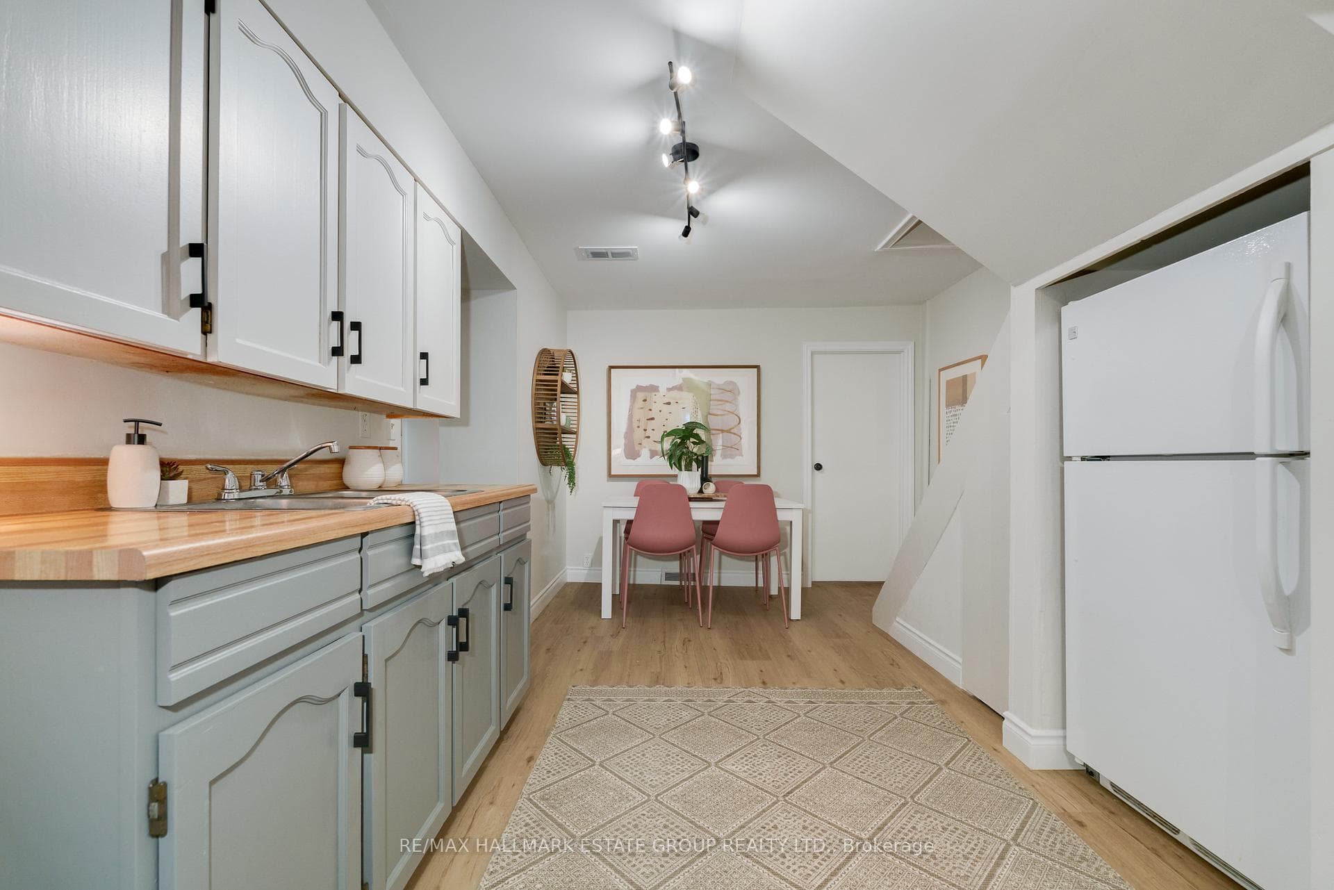 44 Ferncroft Drive photo 22