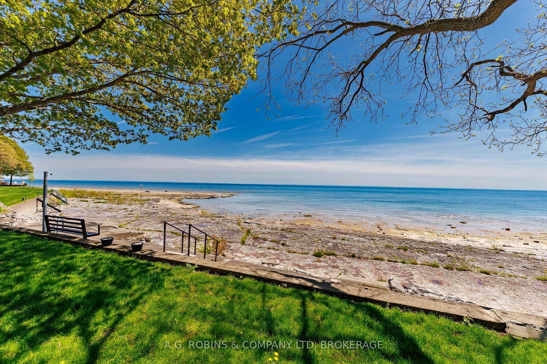 10773 Lakeshore Road photo 38