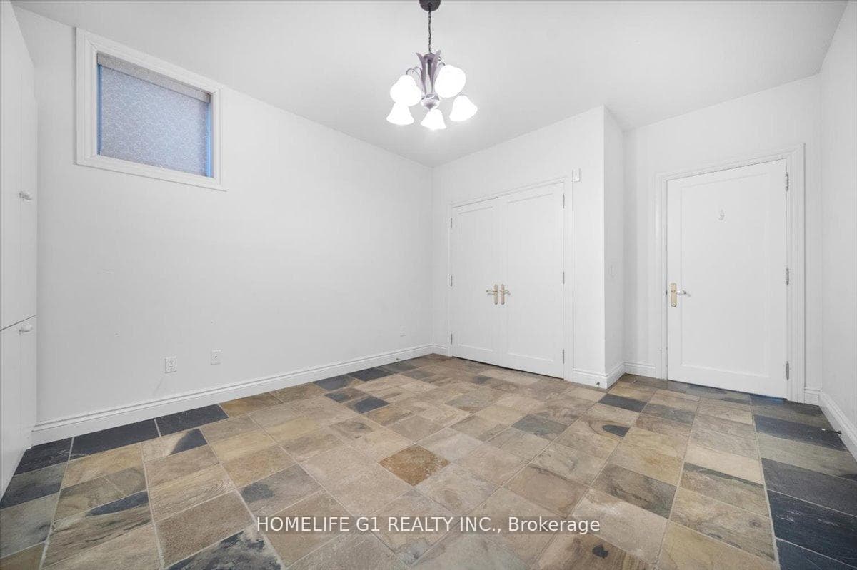 210 St Leonards Avenue photo 44