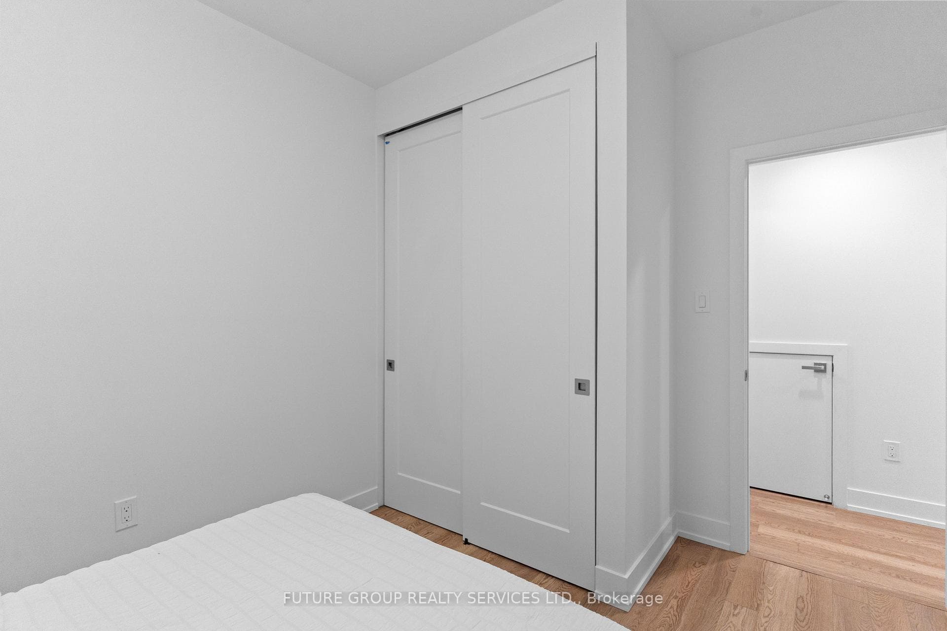 86 Kenwood Avenue Unit Unit 1 photo 38
