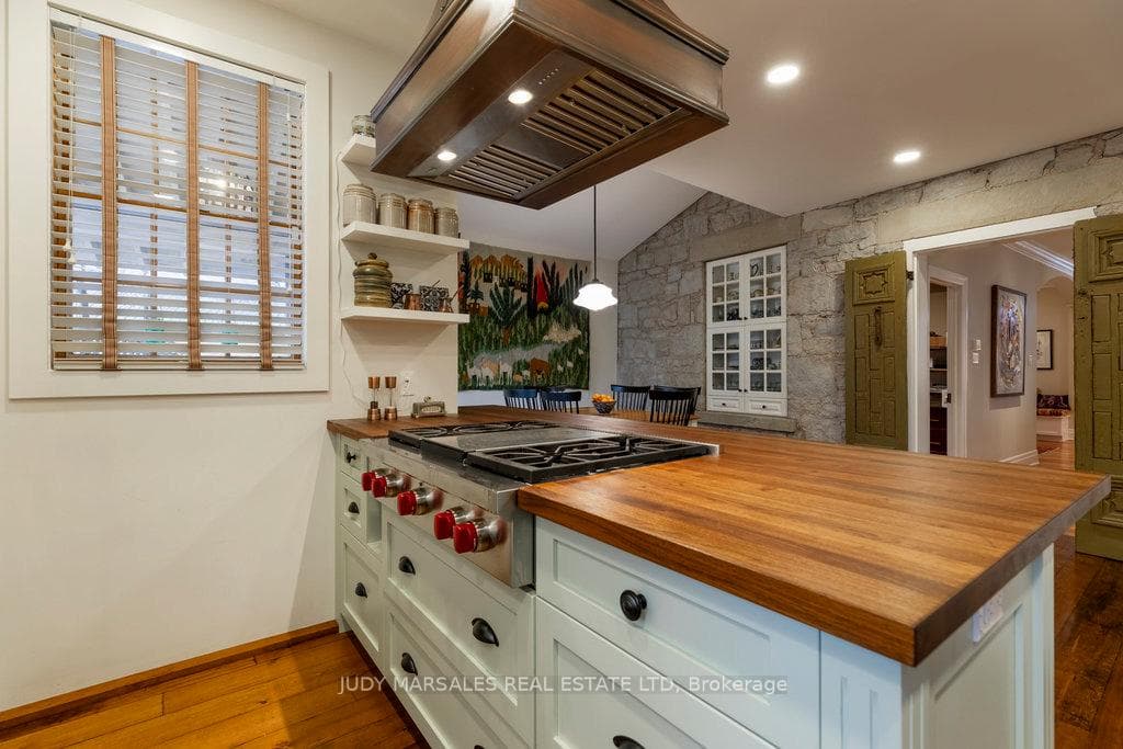 177 Hatt Street photo 15