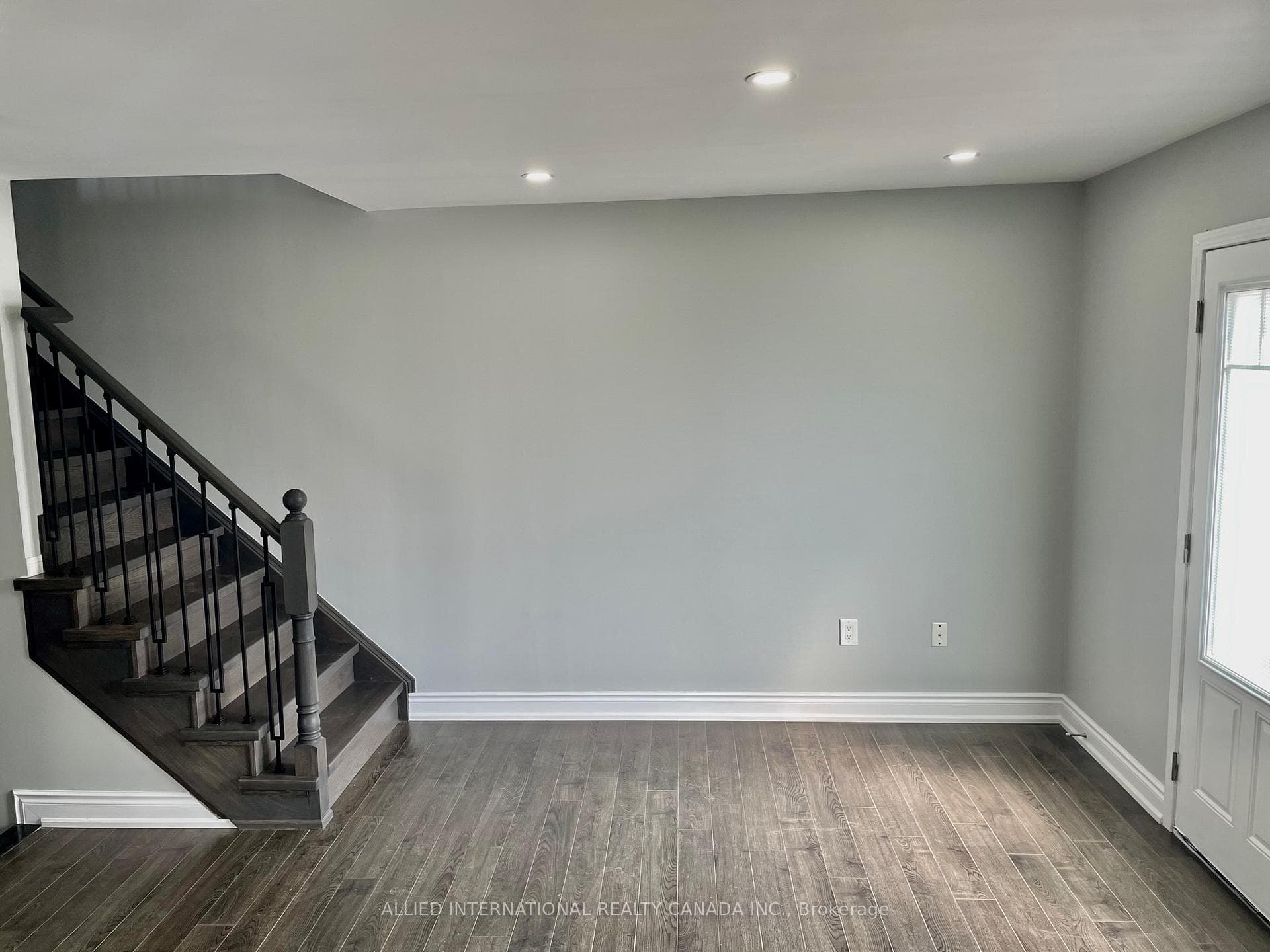 1702 Pure Springs Boulevard photo 7