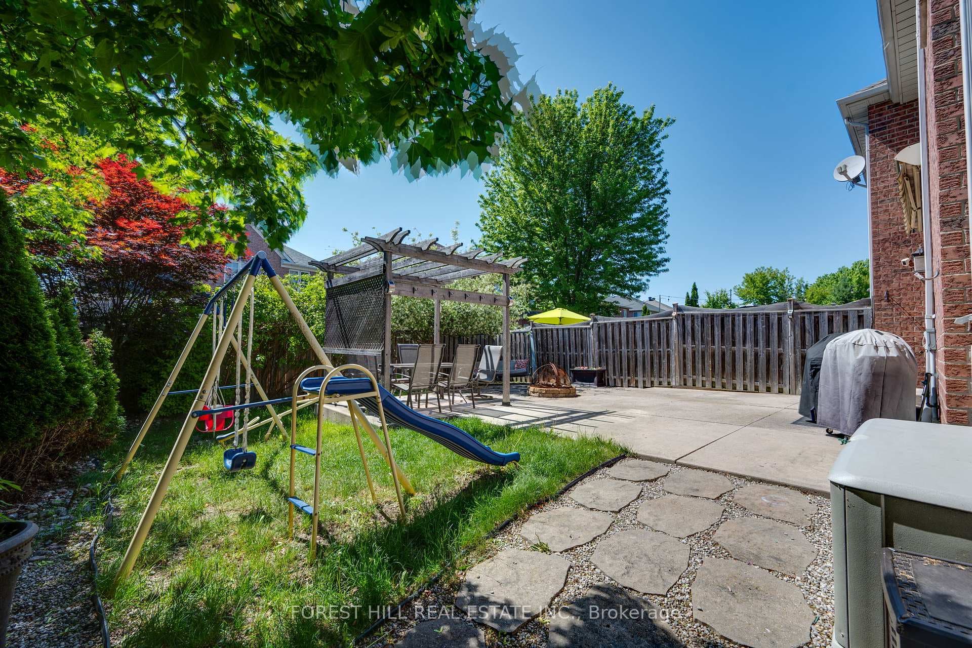 59 Banbrooke Crescent photo 27