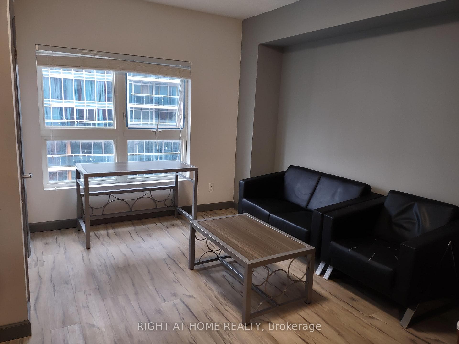 Living Rm with Computer Desk