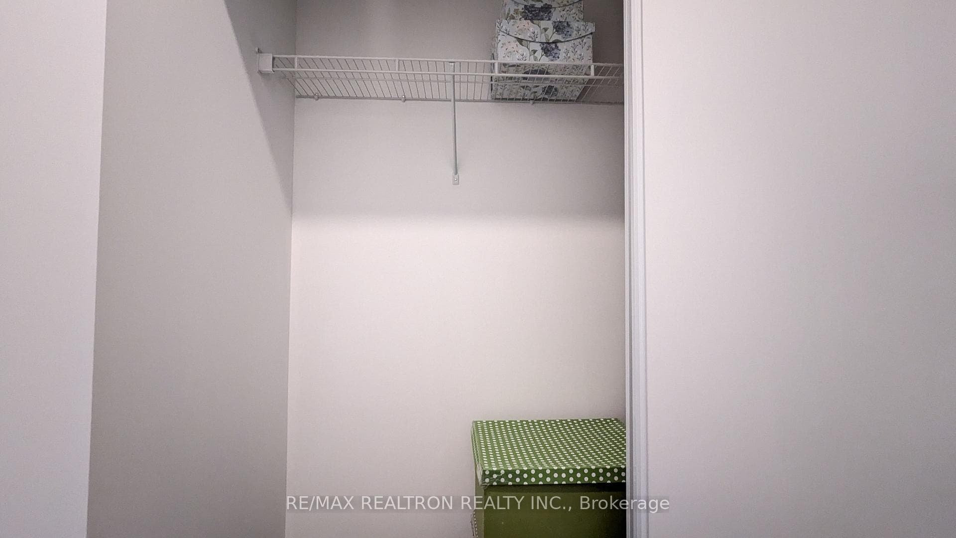 20 Edward Street Unit 806 photo 3