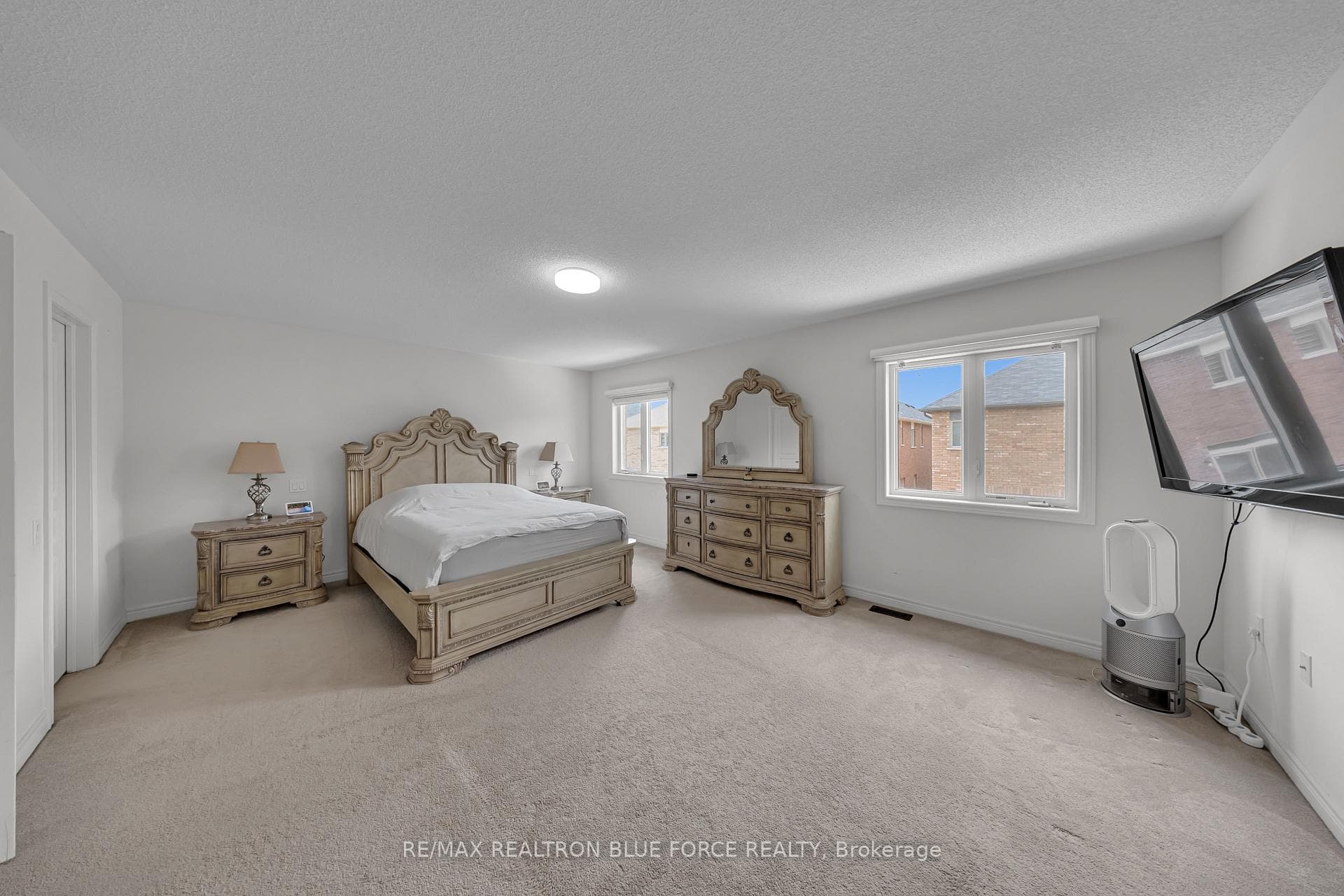 38 Pinedale Avenue photo 35