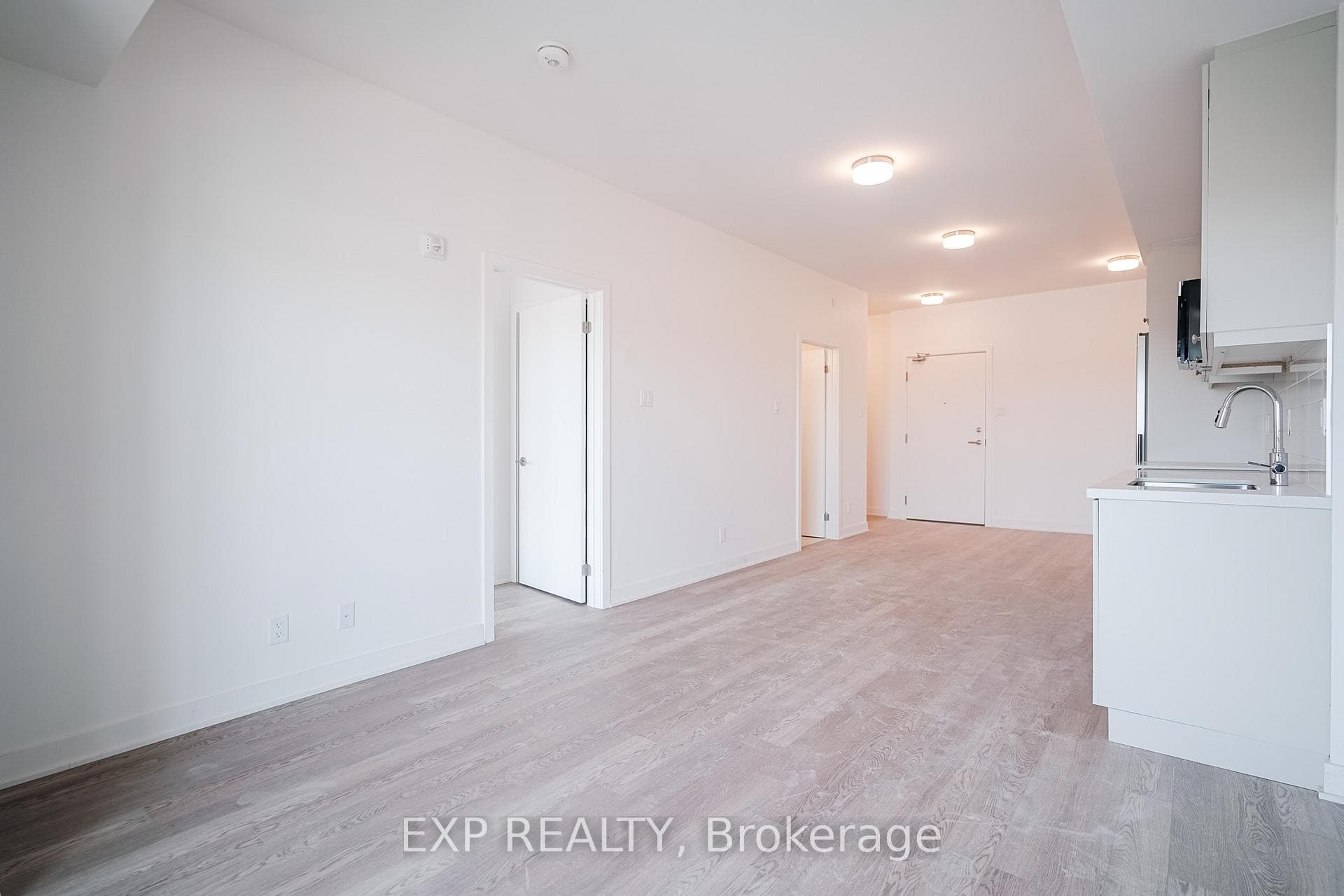 55 Clarington Boulevard Unit 806 photo 18