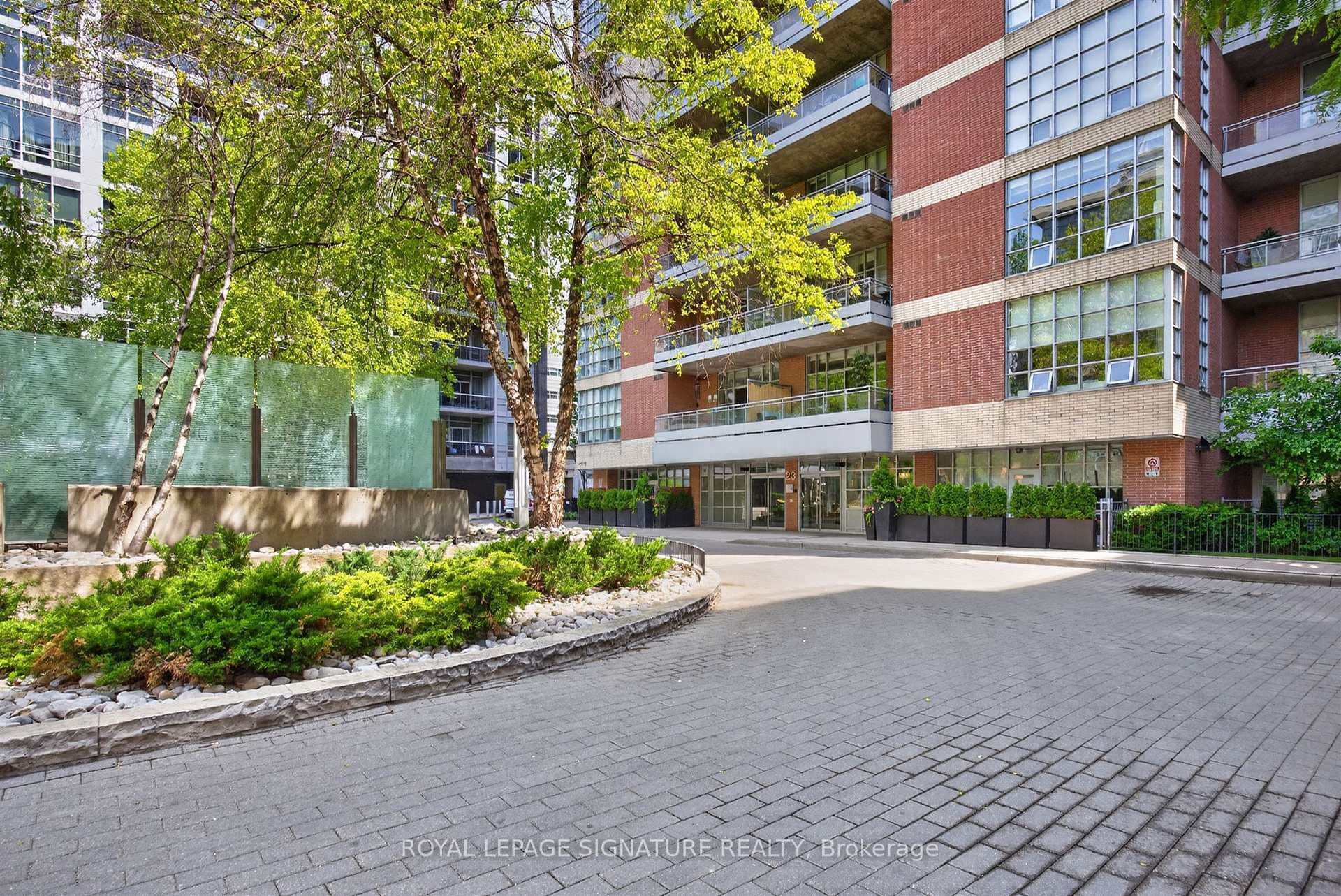 23 Brant Street Unit 213 photo 2