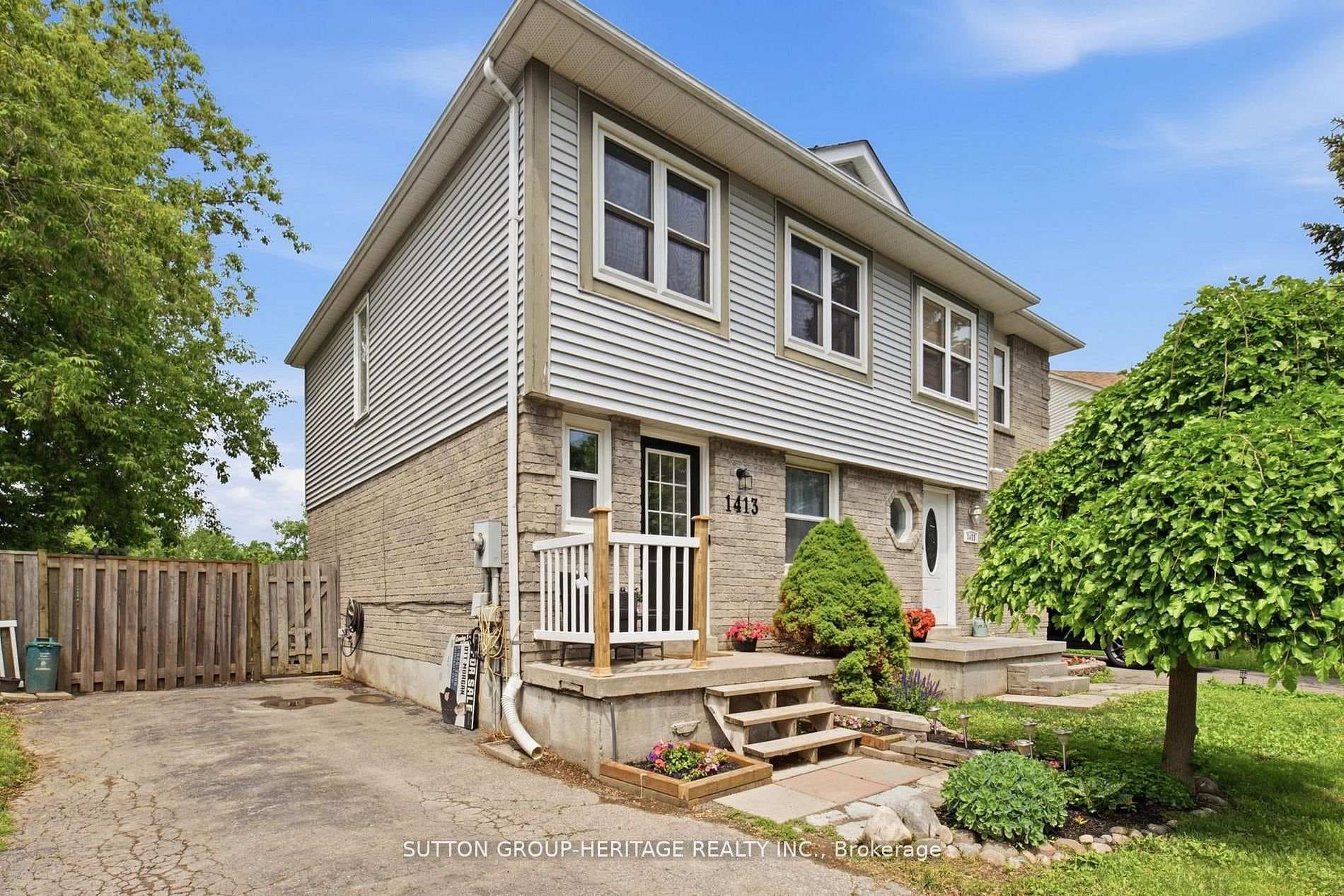 1413 Beaverbrook Court photo 1